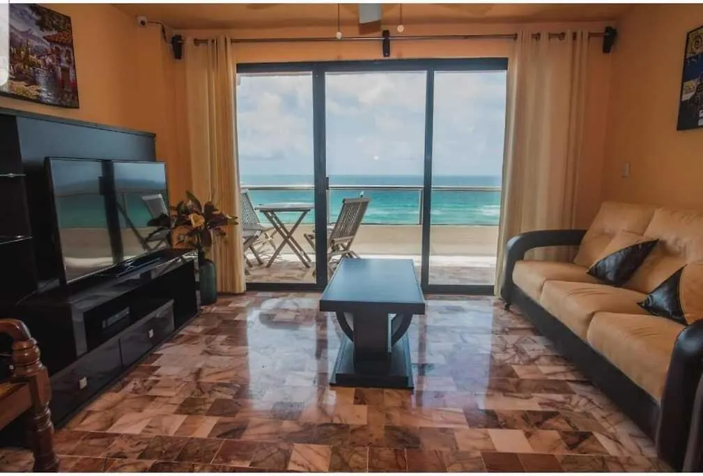 2 Bedrooms Ocean View Cancun 0*,