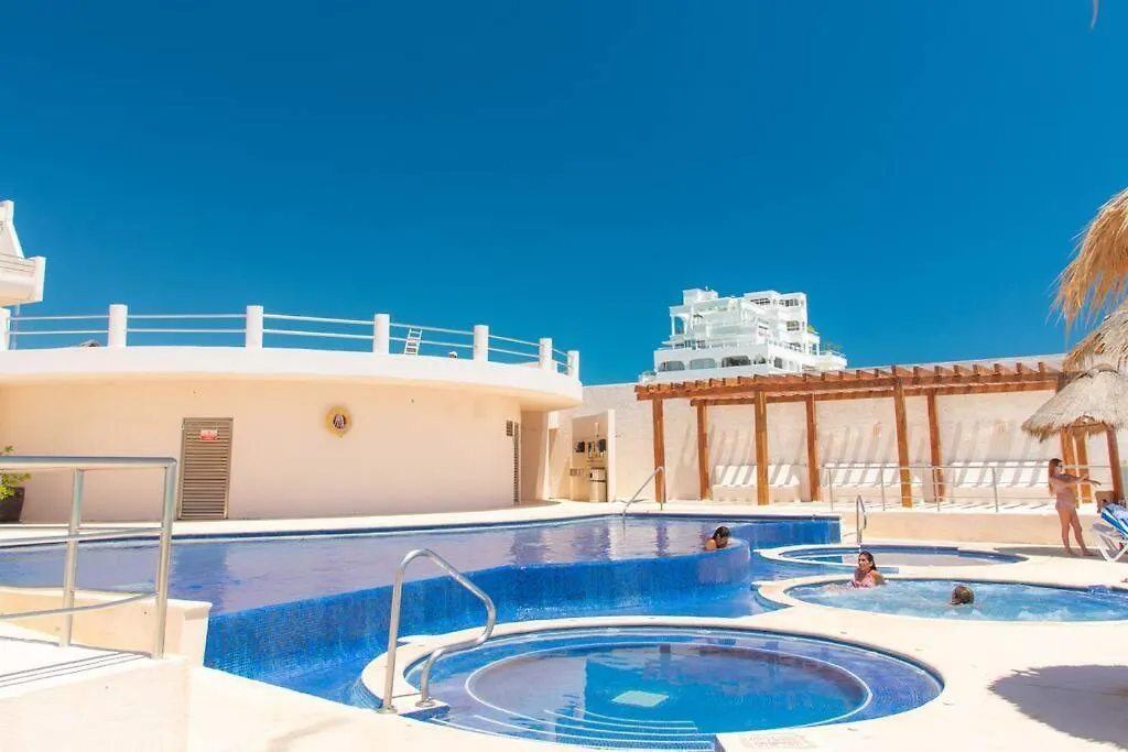 2 Bedrooms Ocean View Cancun